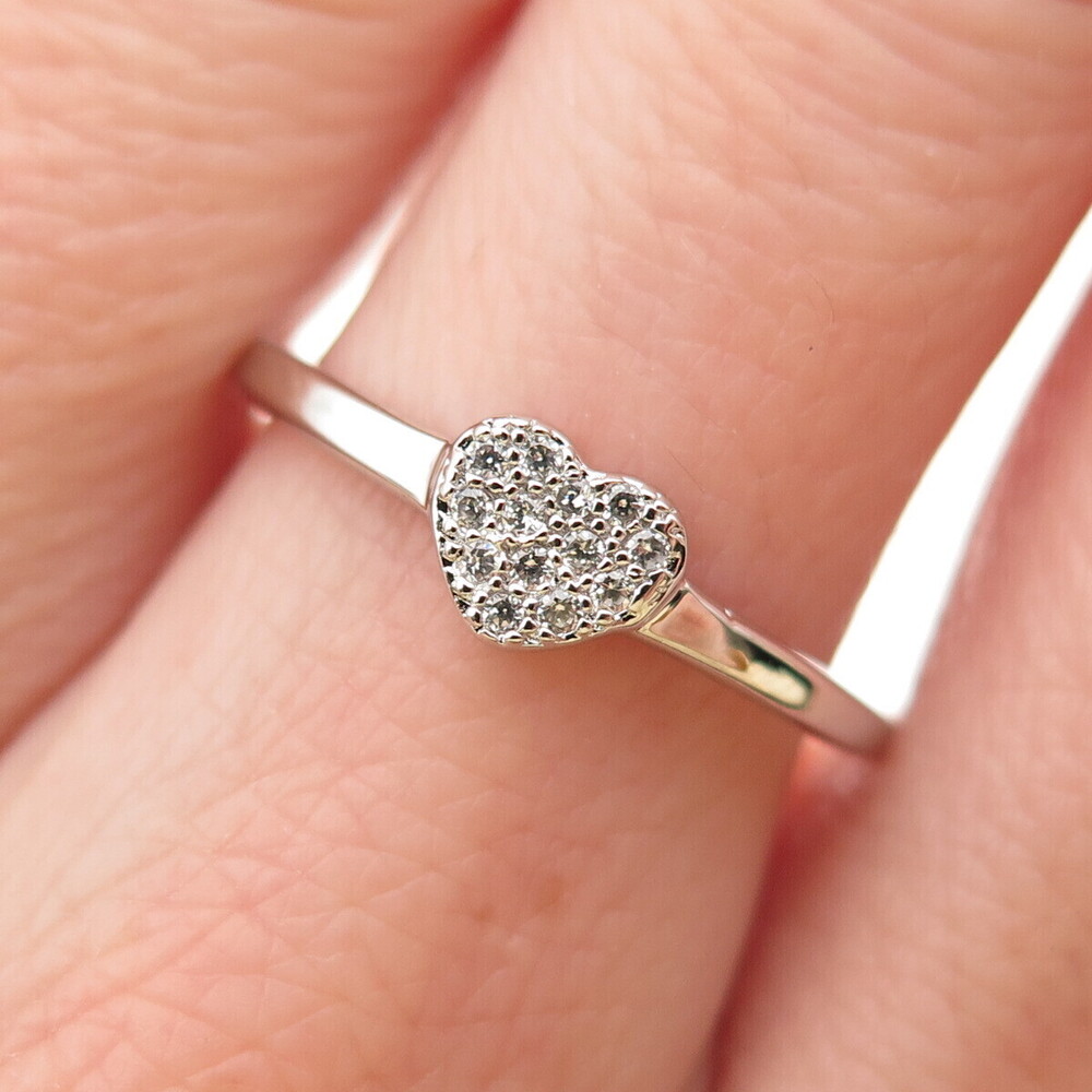 925 Sterling Silver Round-Cut C Z Heart Ring Size 8